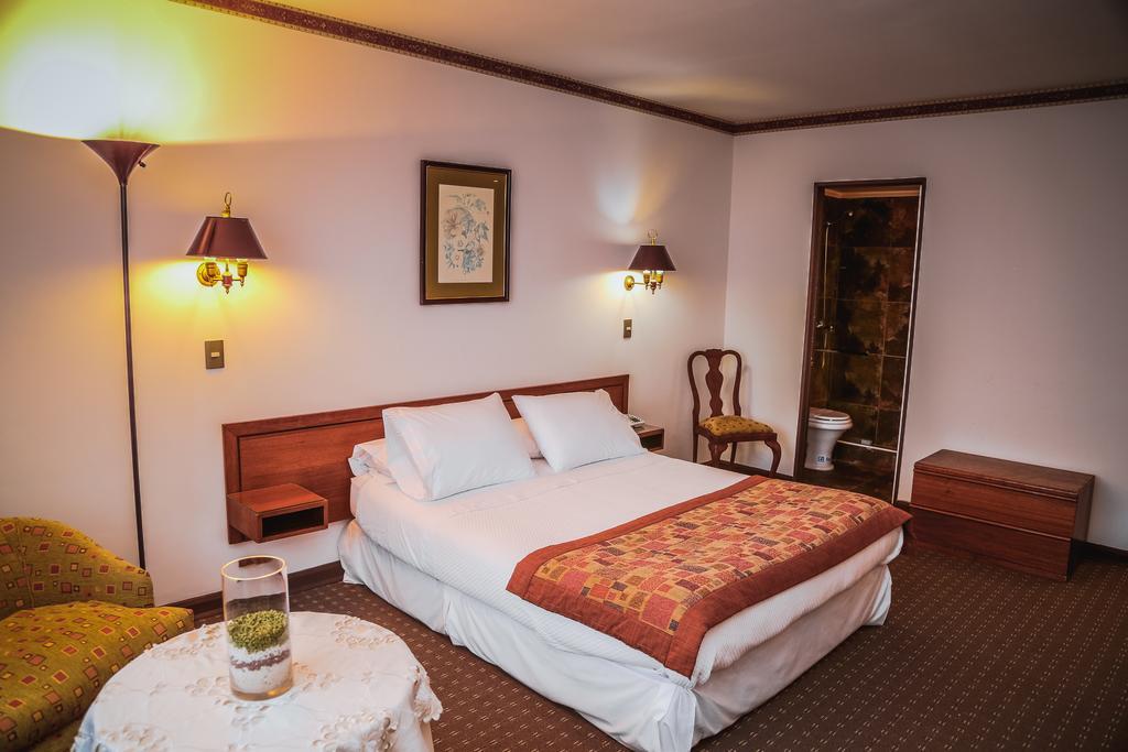 Hotel Los Navegantes 푼타아레나스 외부 사진